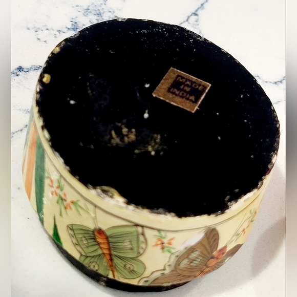 Vintage trinket box. Made in India - Picture 13 of 16